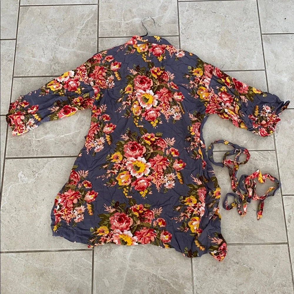 Handmade With Love Colorful Floral Robe Pockets - Picture 8 of 8